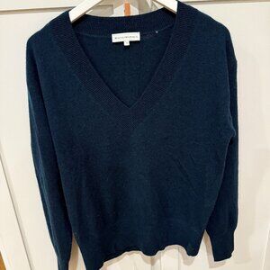 White + Warren Cashmere V Neck Sweater